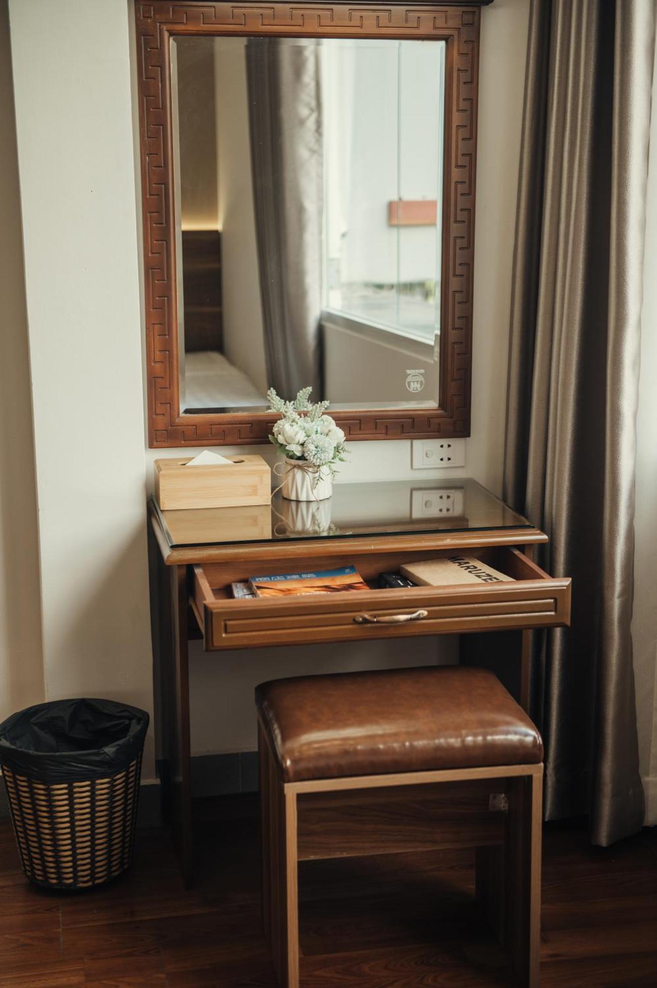 Lantern Hotel Ho Chi Minh City Exterior photo